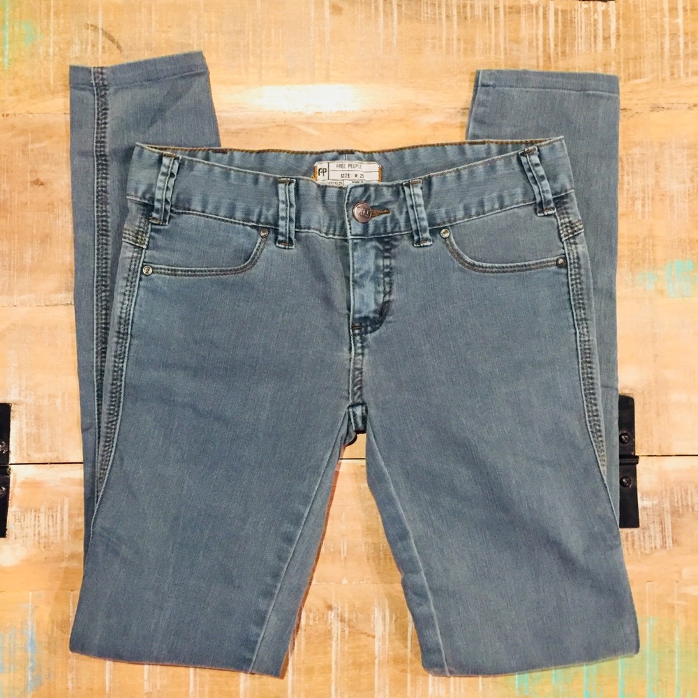 Free People Millenium Colored Skinny Jeans 25 - Picture 2 of 6